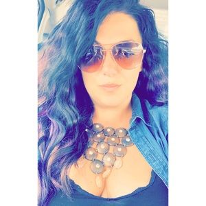 Meet your Posher, Tami